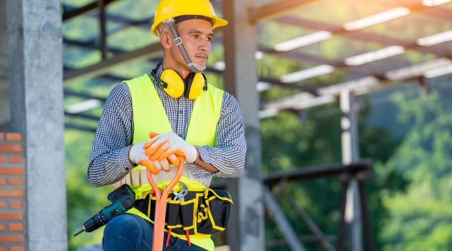Expert flood damage restoration services in Holcomb, IL